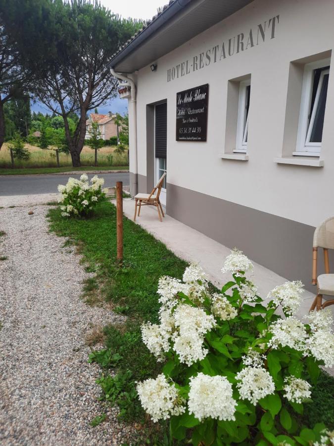 Отель Le Merle Blanc Louchats Экстерьер фото